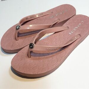 Coach Abbigail Flip Flop Sandals in dusty pink rubber size 7 flip flop